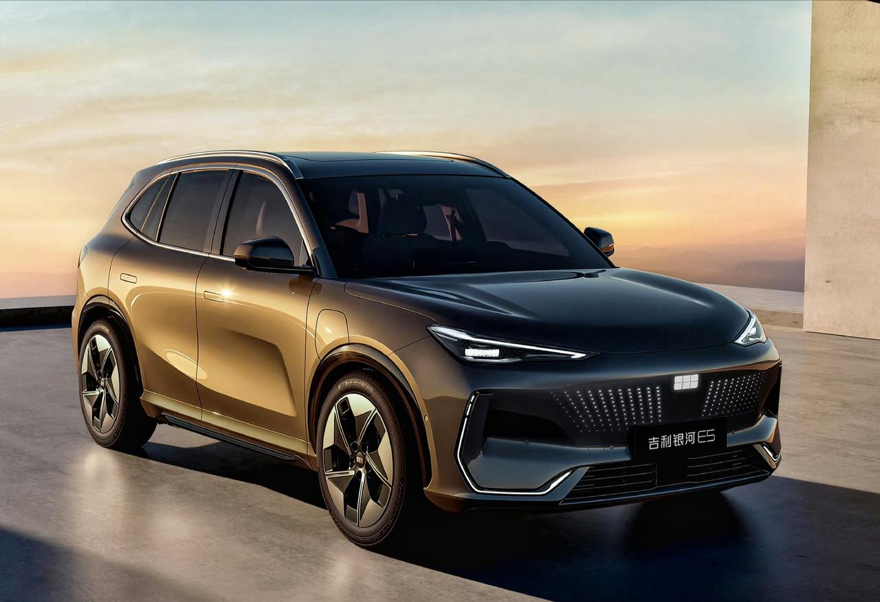 吉利银河E5售价13-17万？入门车型续航不如宋PLUS EV
宋PLUS EV