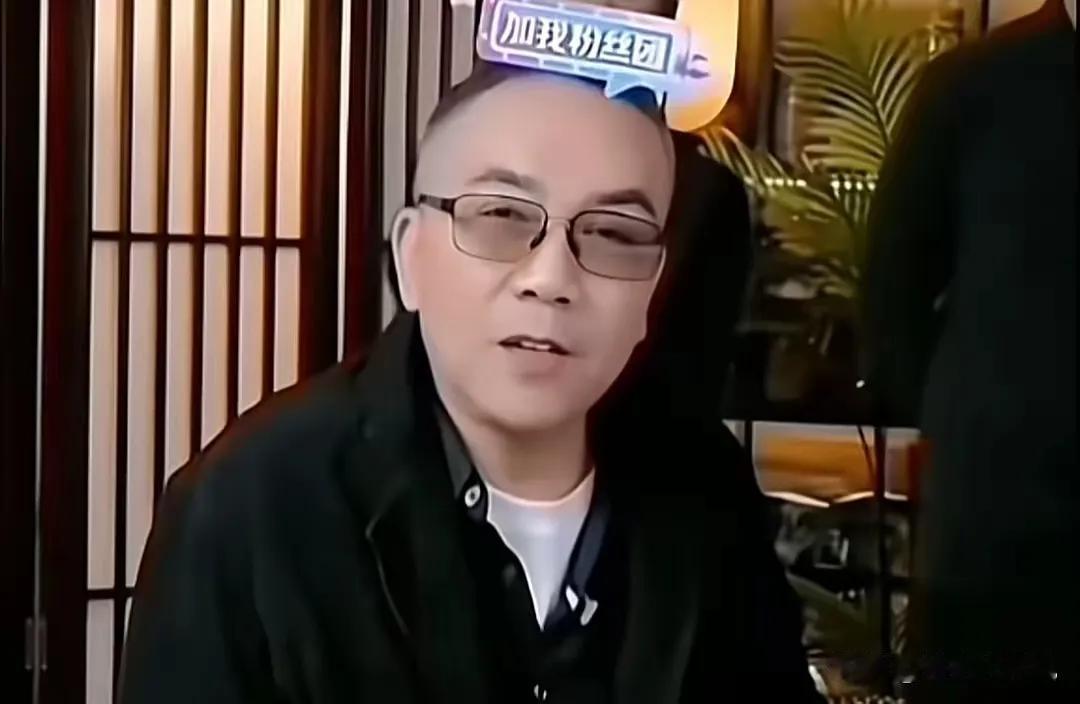 杨仪的关键问题是自以为是，而郑好的关键问题则是口才太好。虽然这俩人给人的印象都不