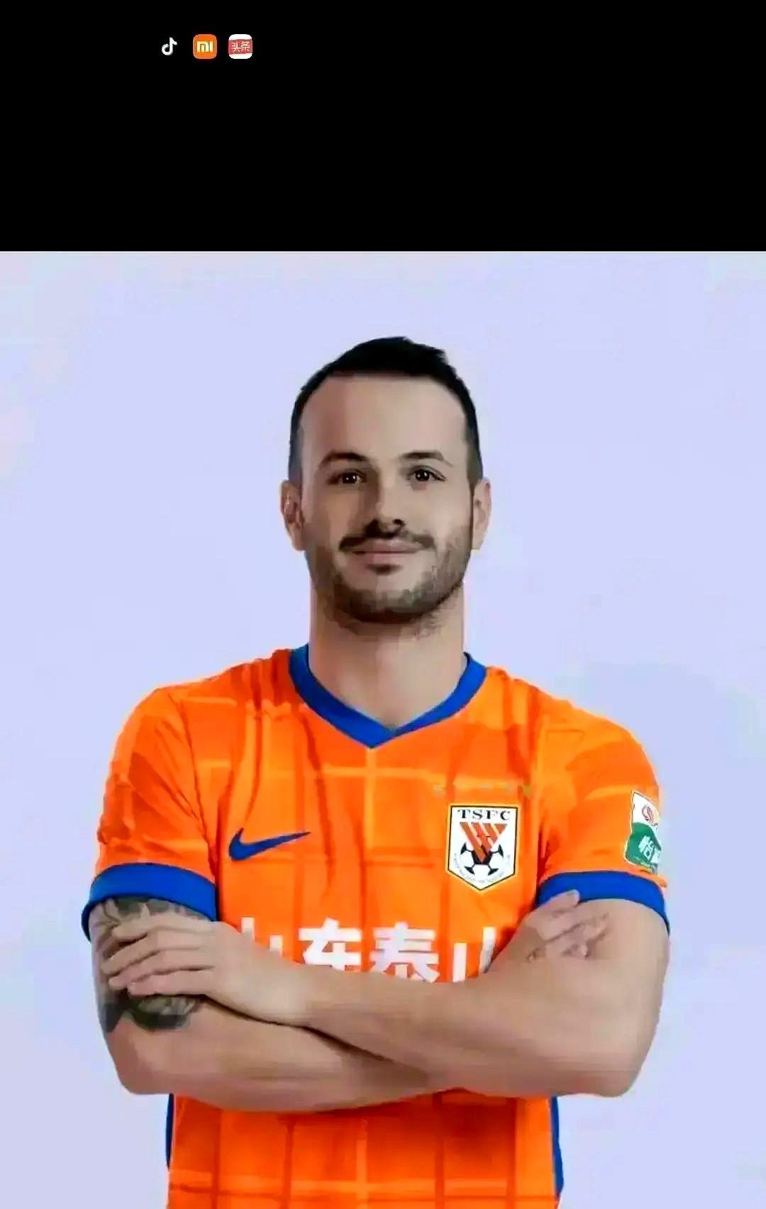 球迷总说泰山队抠，但人家的账算得明明白白！

冬窗就花了120万欧，从巴西“直采