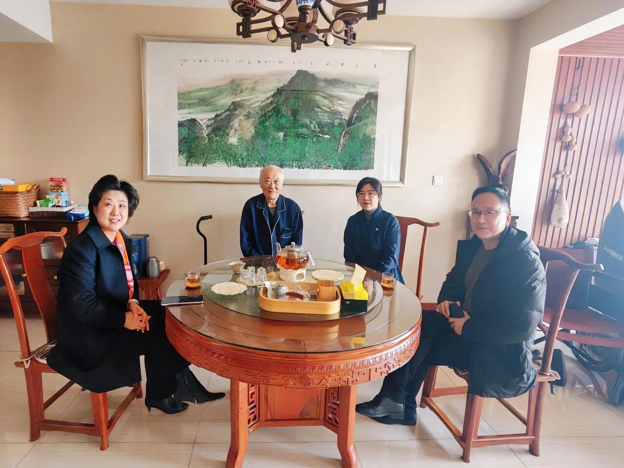 2月11日，民革江苏省委会副主委、民革徐州市委会主委、徐州市人大常委会副主任李燕