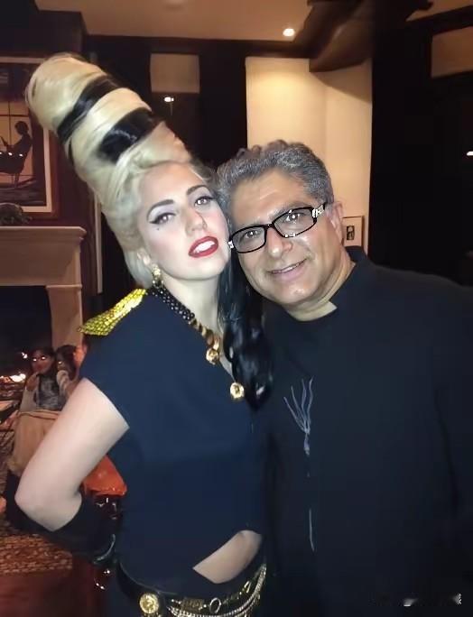 Lady Gaga是谁？对这个人一点不了解，但最新披露的信息，说她也极有可能卷入