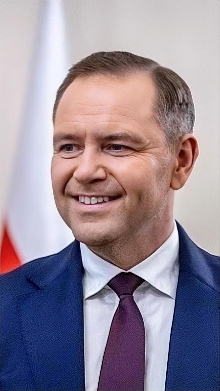 11月25日，波兰国防部副部长扎莱夫斯基在华盛顿与美方会谈后明确表示，对美俄共同