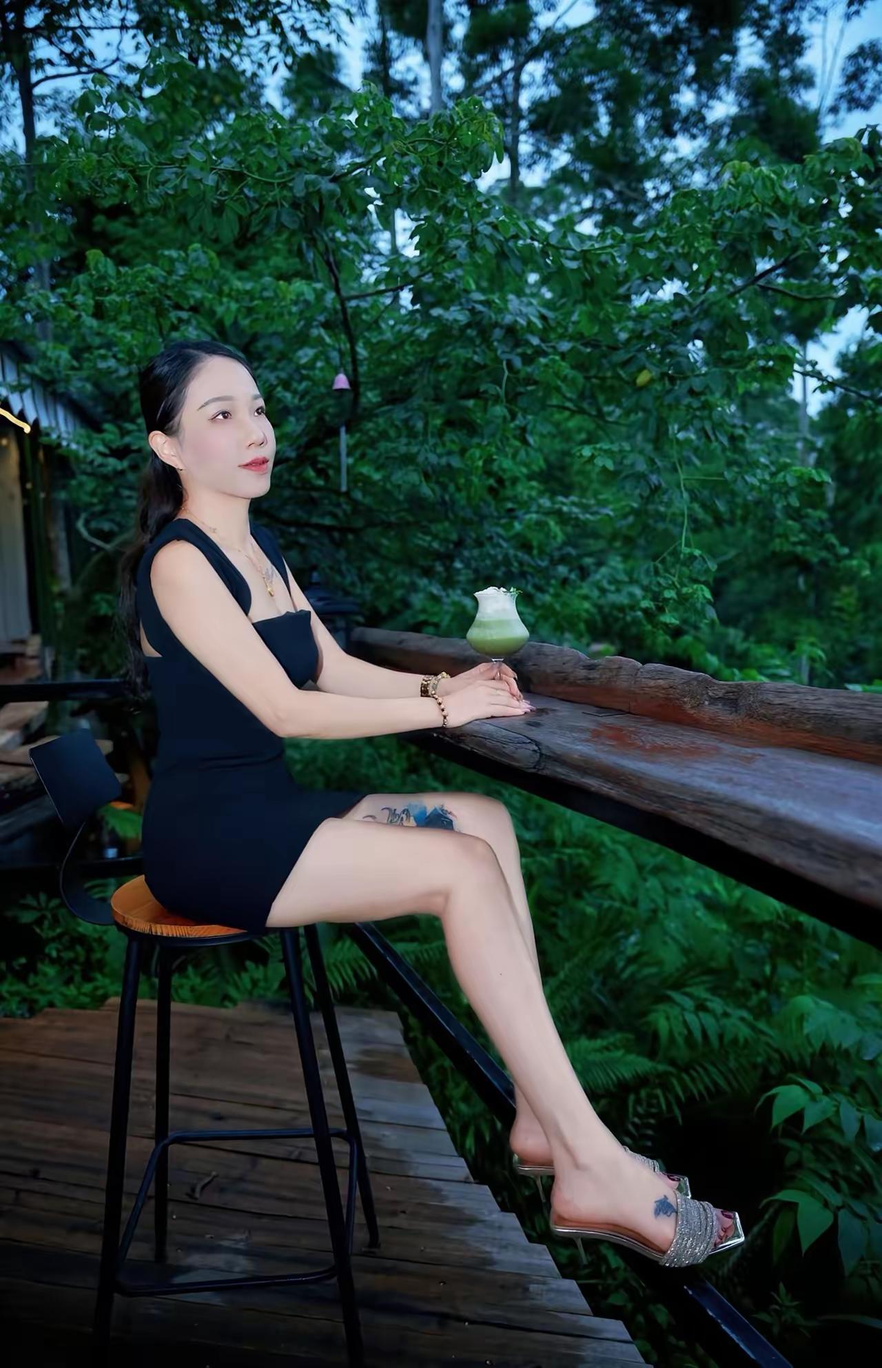 有纹身的女人