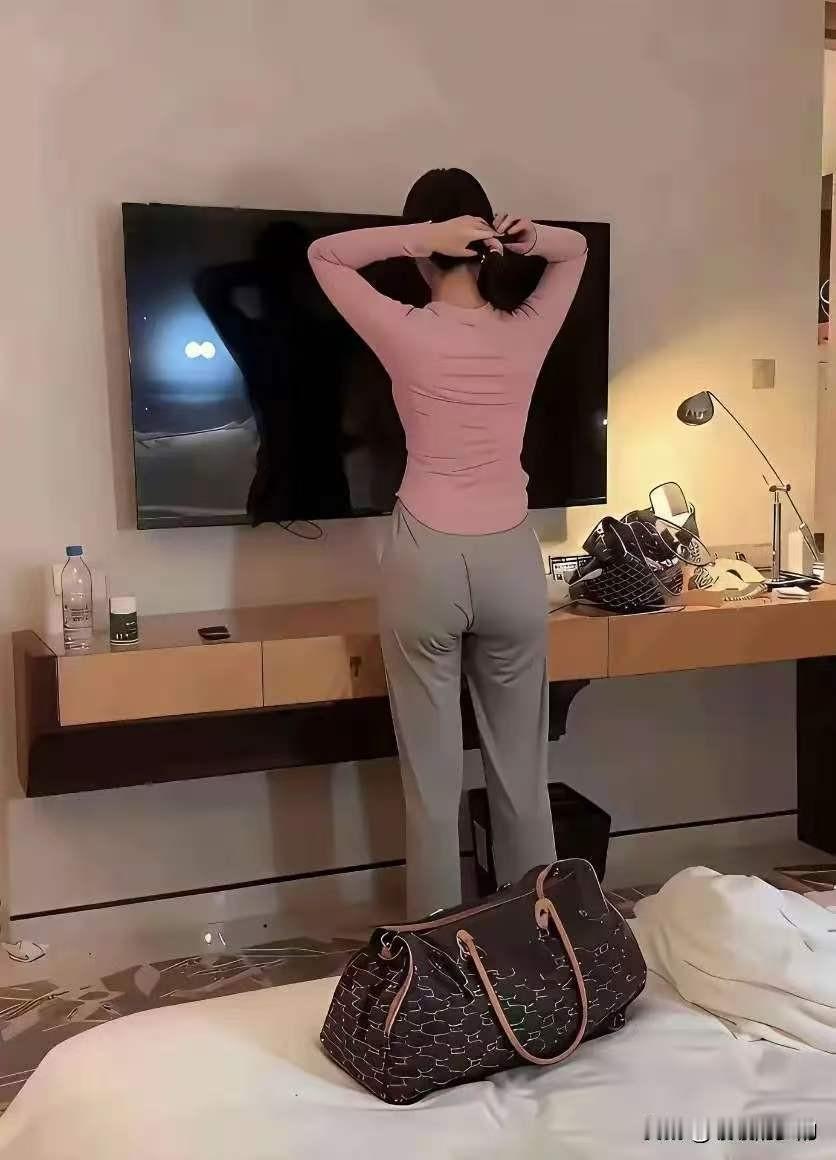 就问你服不服吧！
小样儿，还收拾不了你