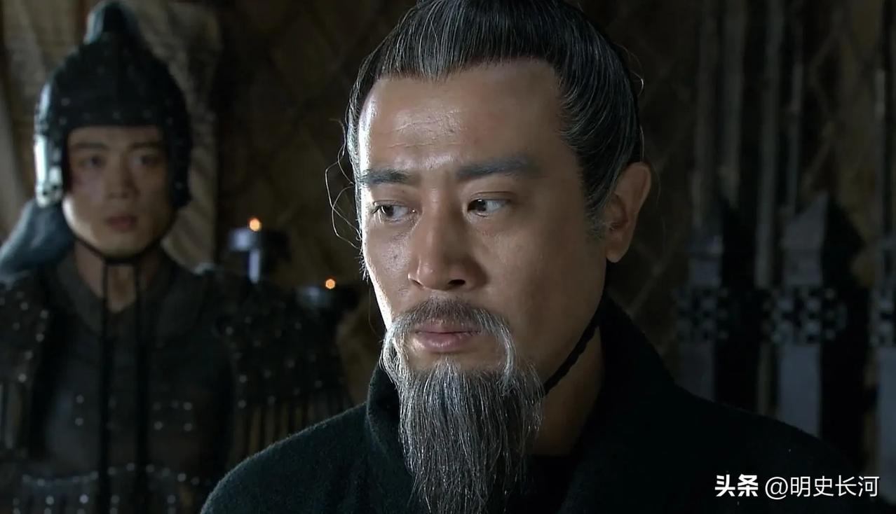 刘备为什么被后人传颂?刘备出身平凡，却始终心怀仁德、坚守道义。他待人宽厚、爱民如