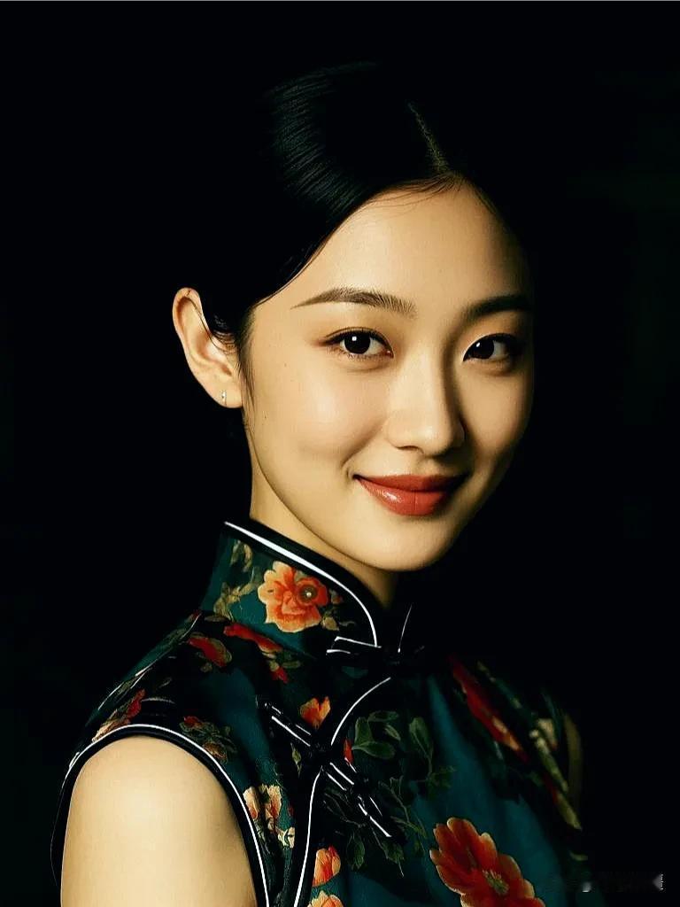 繁华难长久
平淡才是真

瞧那繁花着锦之时，众人皆沉醉，可那等热闹又能维系几何呀
