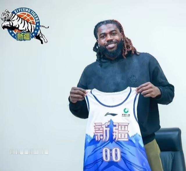 12月20号，新疆广汇篮球俱乐部宣布，和外籍球员凯文 - 哈里斯签约了。

等注