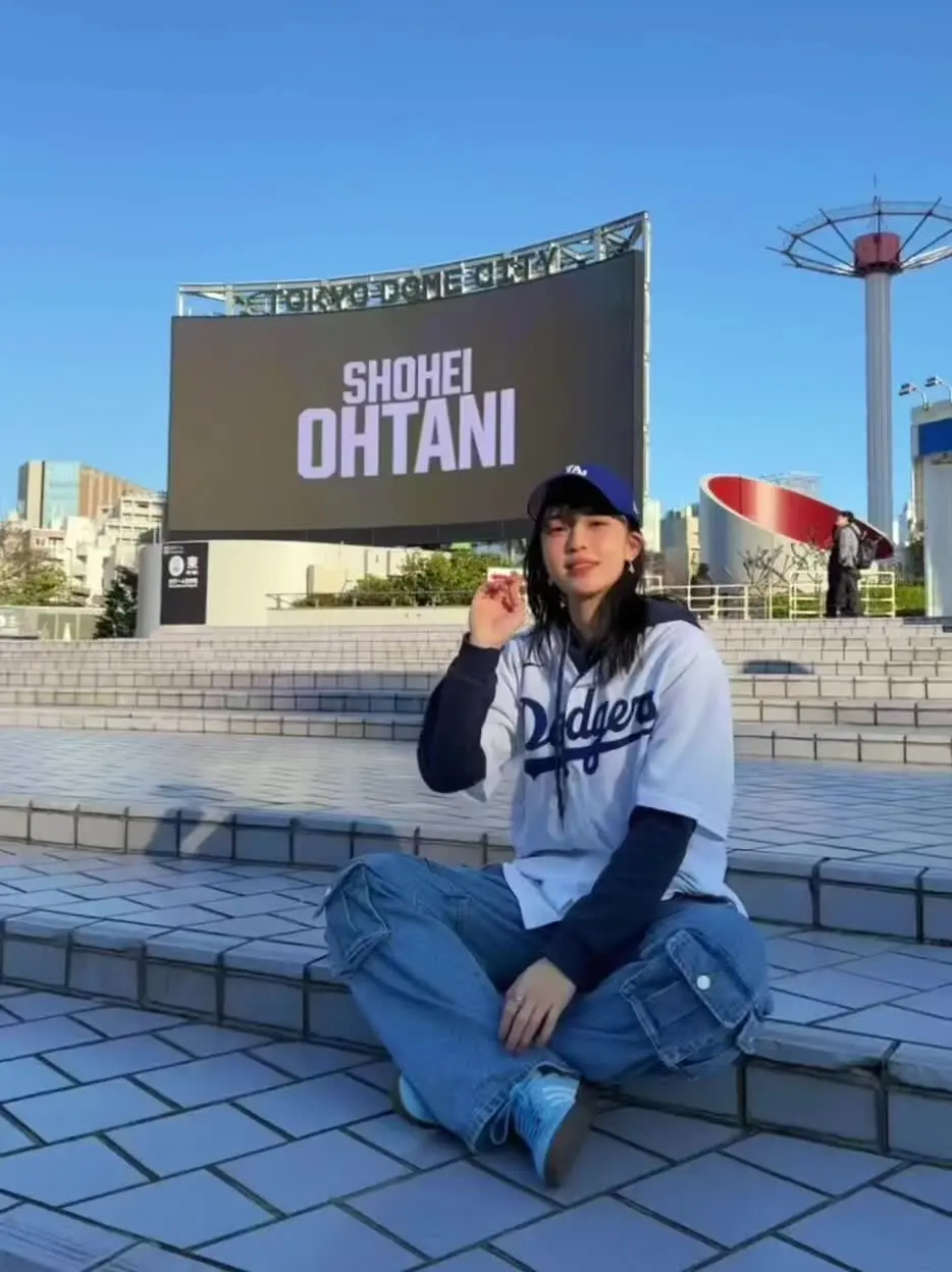 双马尾勇闯东京巨蛋⚾