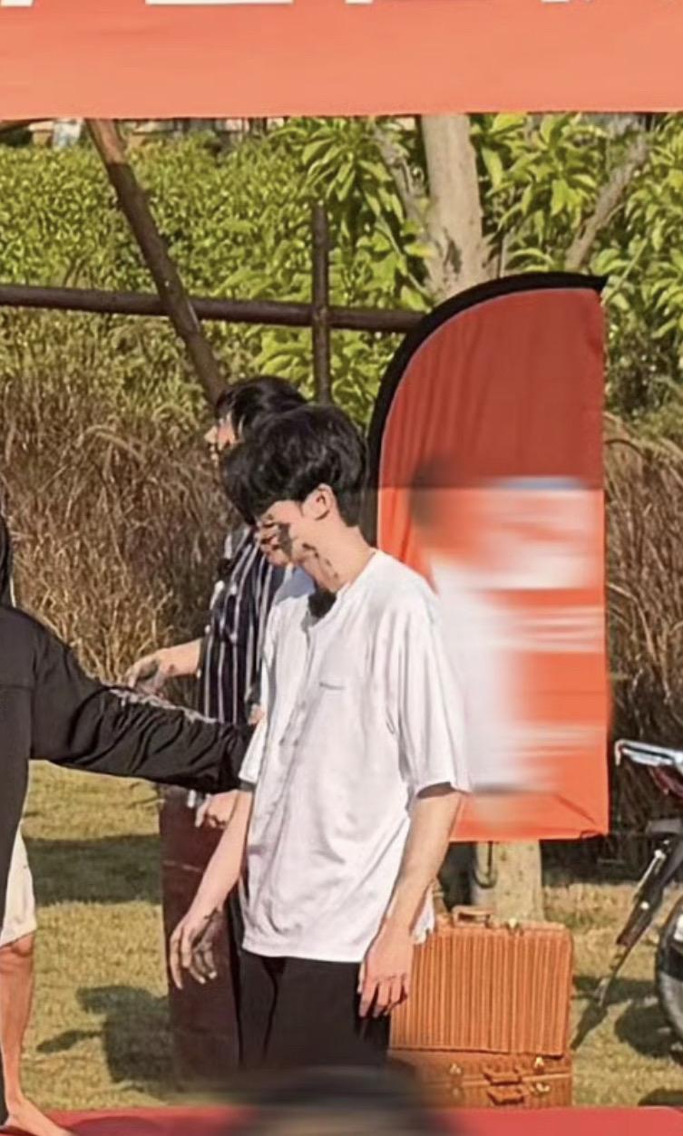 老师我来把我家小煤球先带走啦