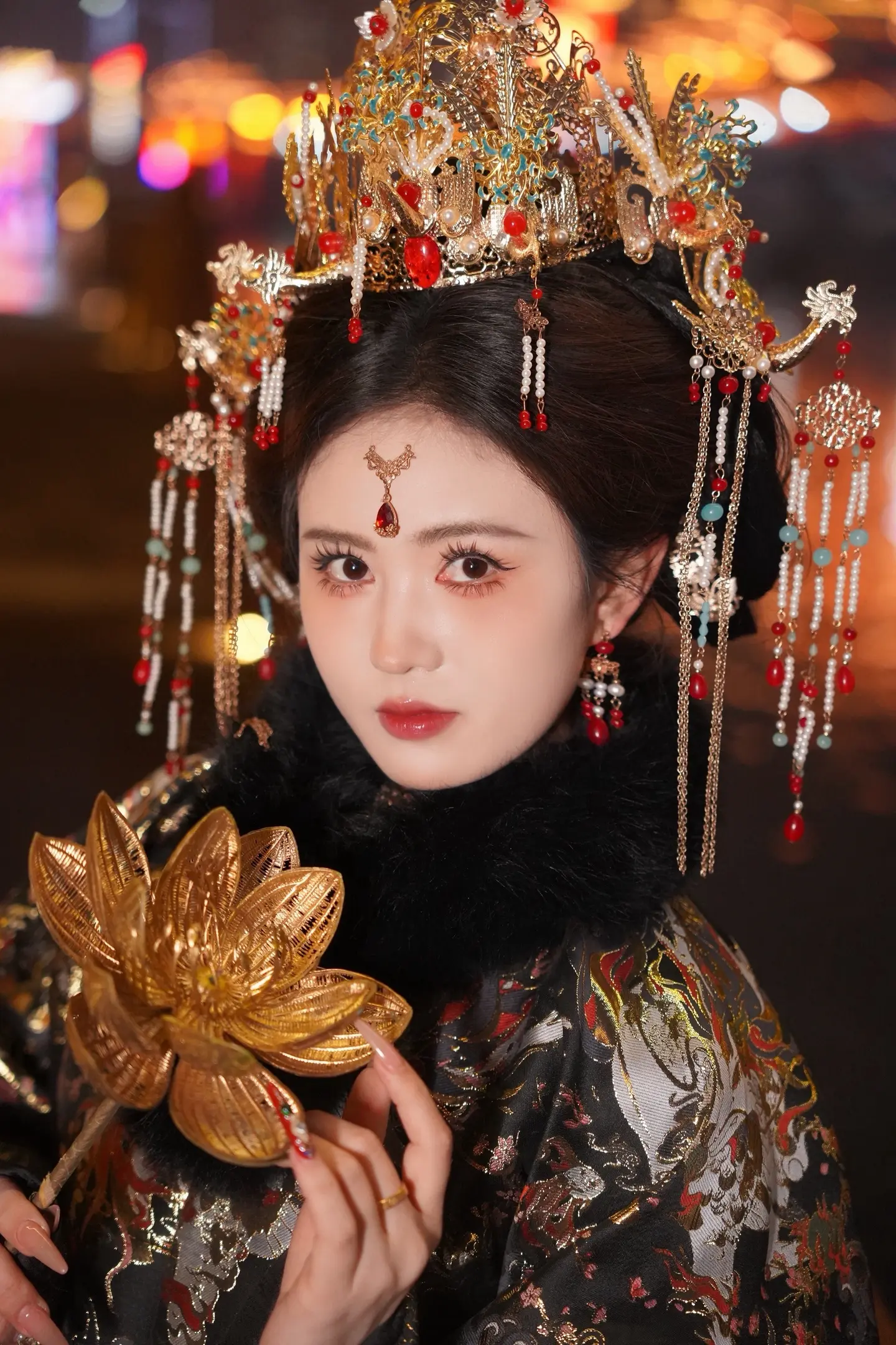 活了小几十年也算是当了一回娘娘哈哈哈😂