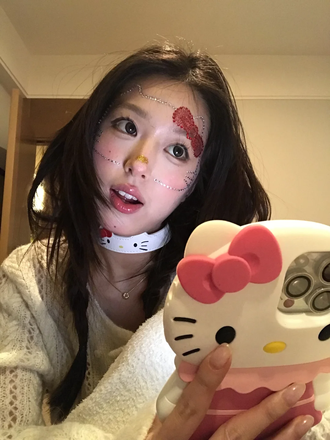 画一个小 Kitty！ฅ^•ﻌ•^ฅ