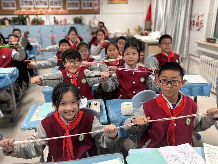 济南高新区力争让教育走出课本，唤醒学生成长活力！“教育的本质是唤醒成长活力，让每