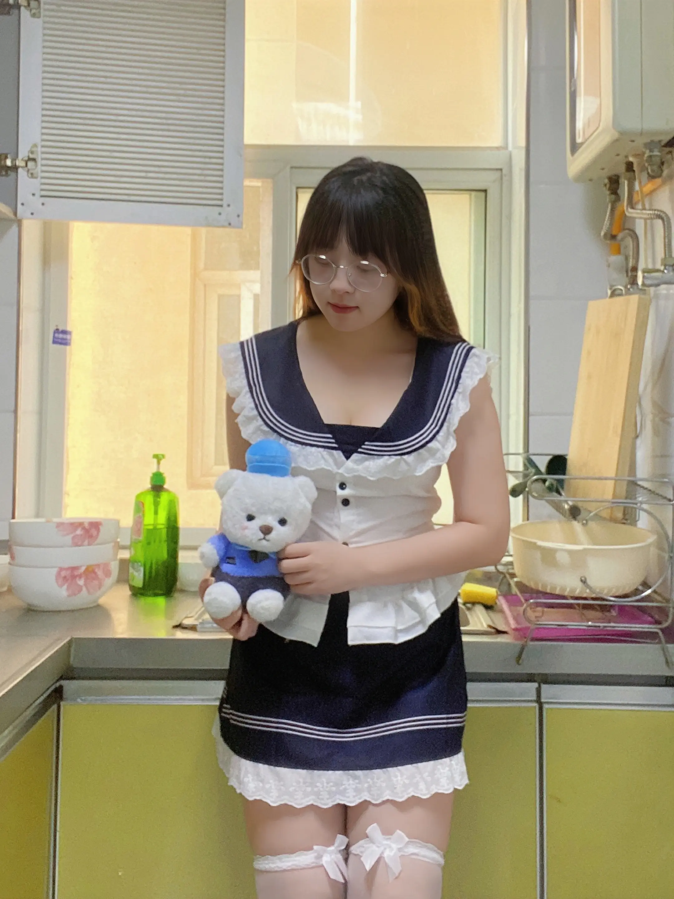 摇摇晃晃的阳光 洒满小猫^⌯•𖥦•⌯^