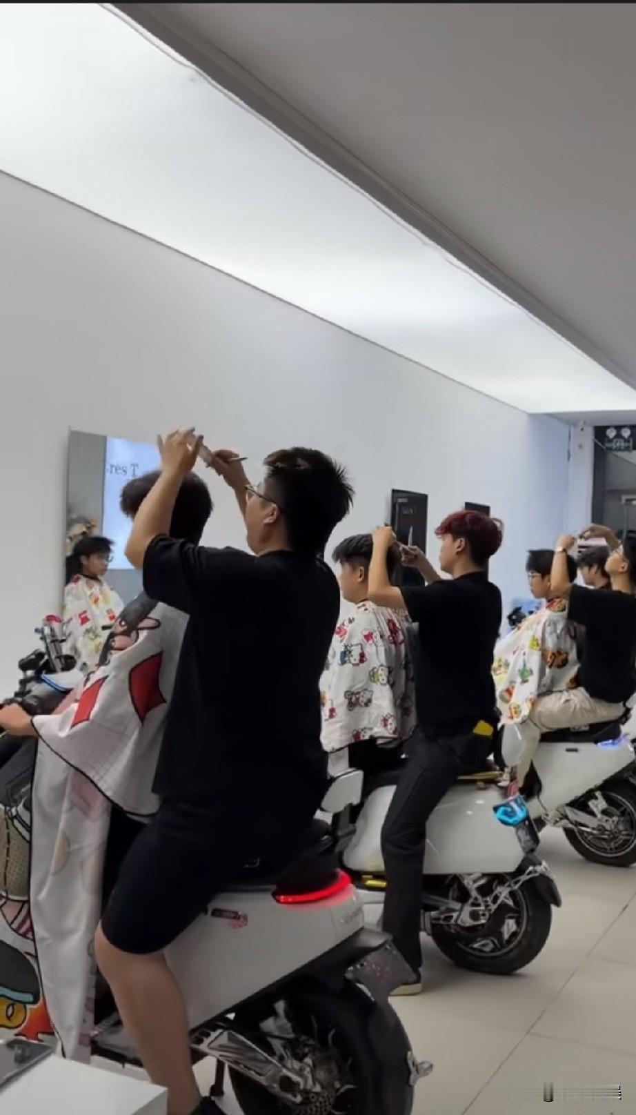 这是哪个大聪明想出来的？