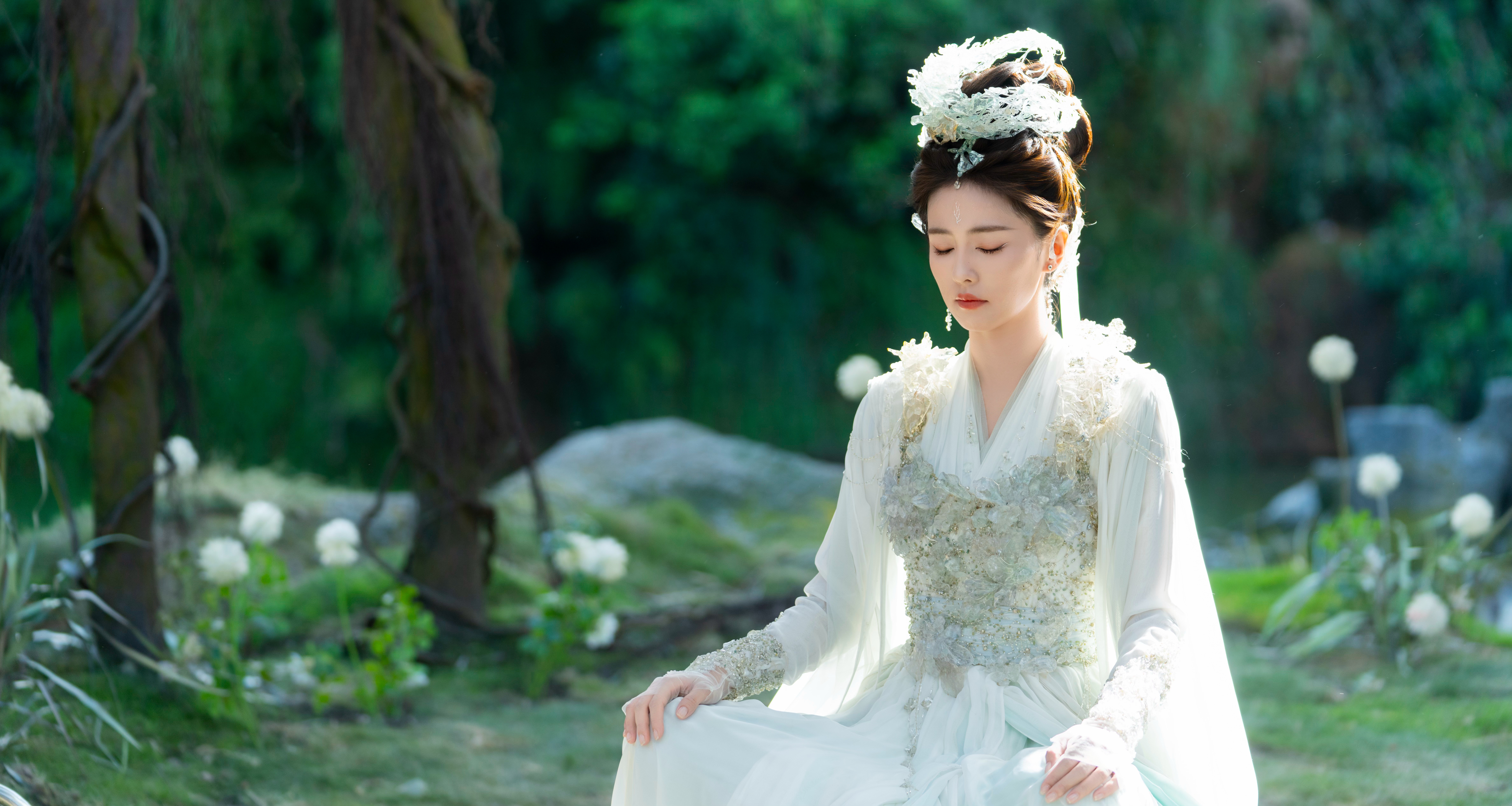 白鹿小厨娘白鹿  在复制粘贴的时代，你是手写的诗