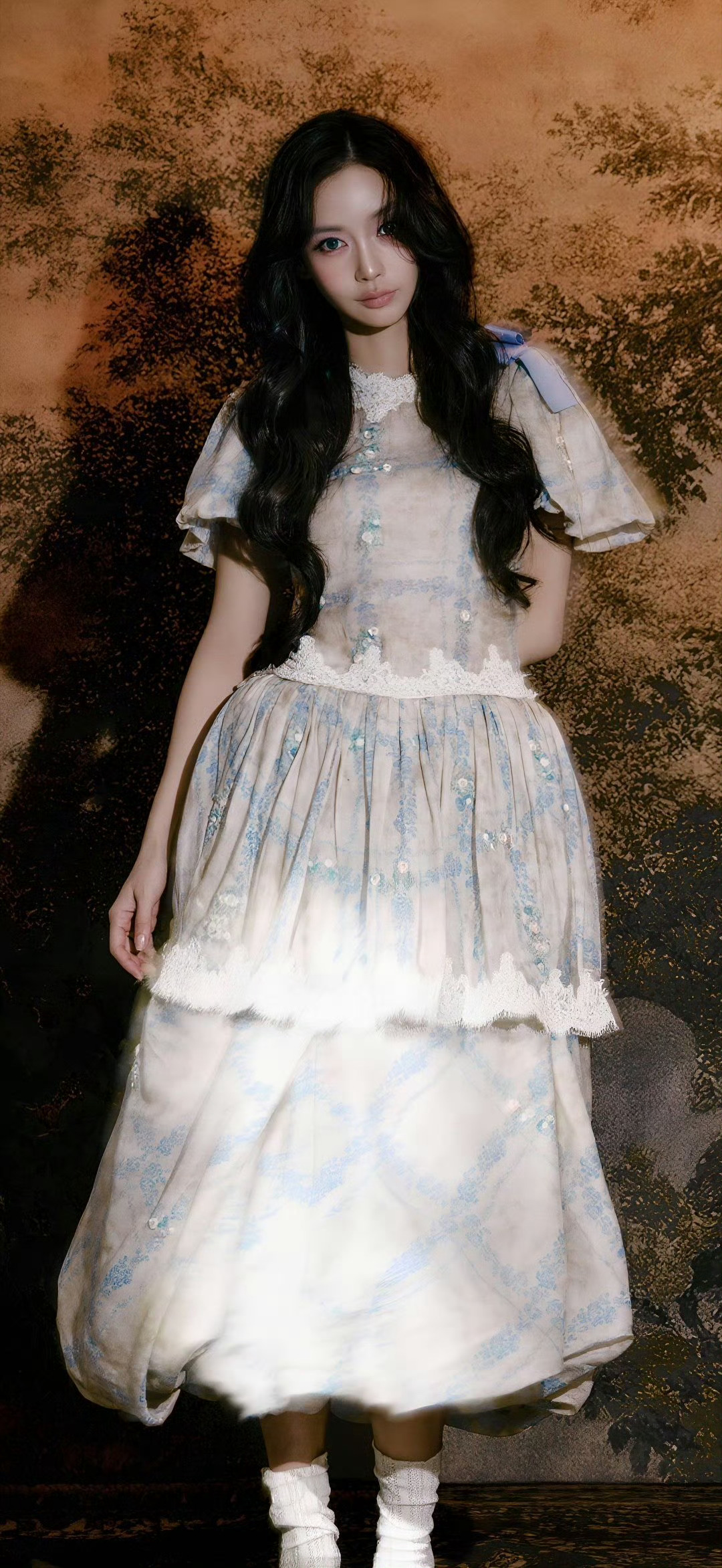 angelababyab angelababy “泥潭之中成长才能发出最耀眼的力