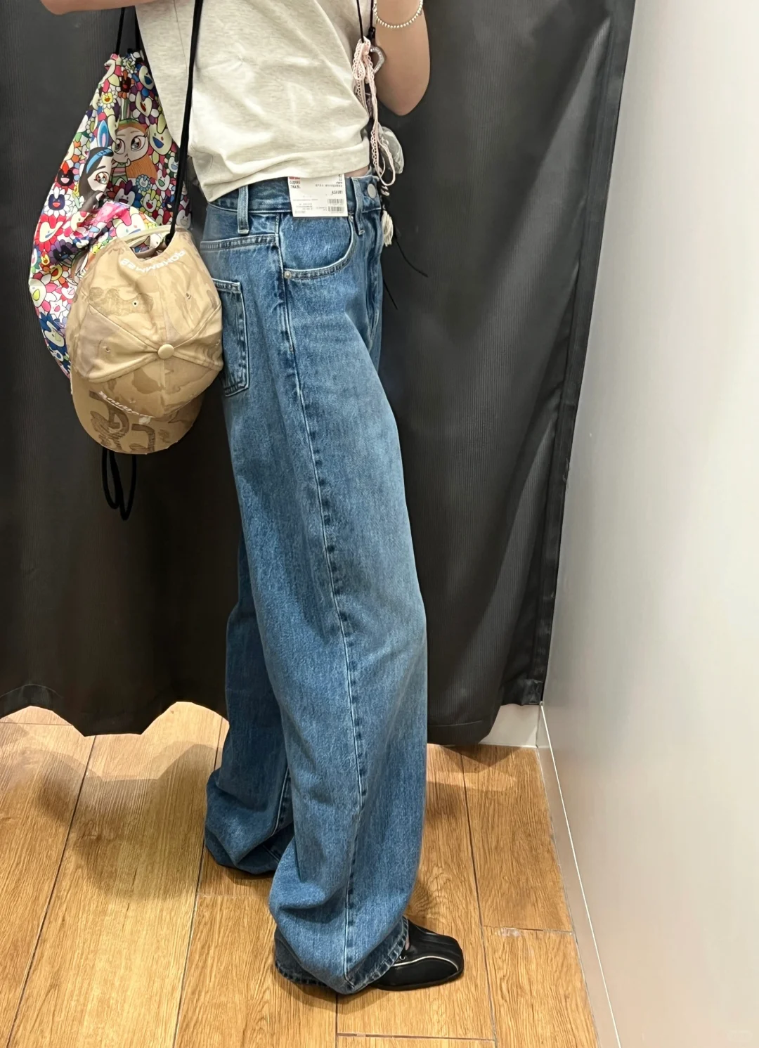 优衣库神裤这条有点Acne呀