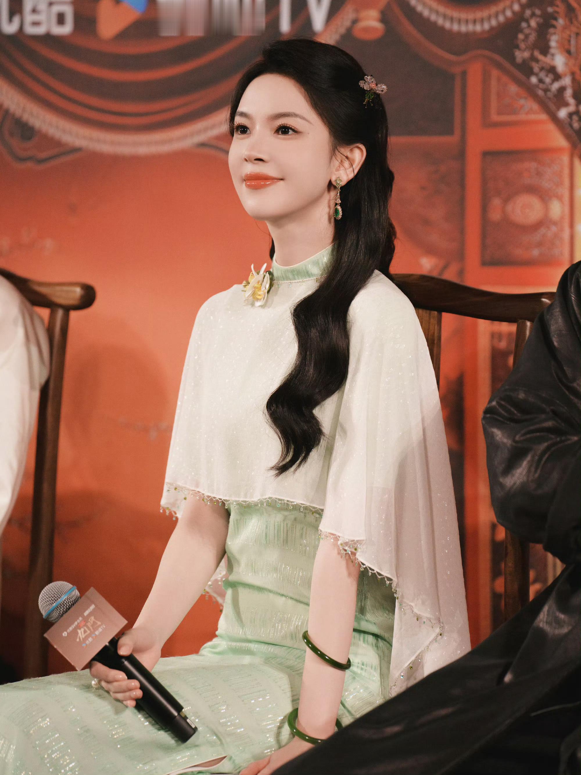 陈瑶 