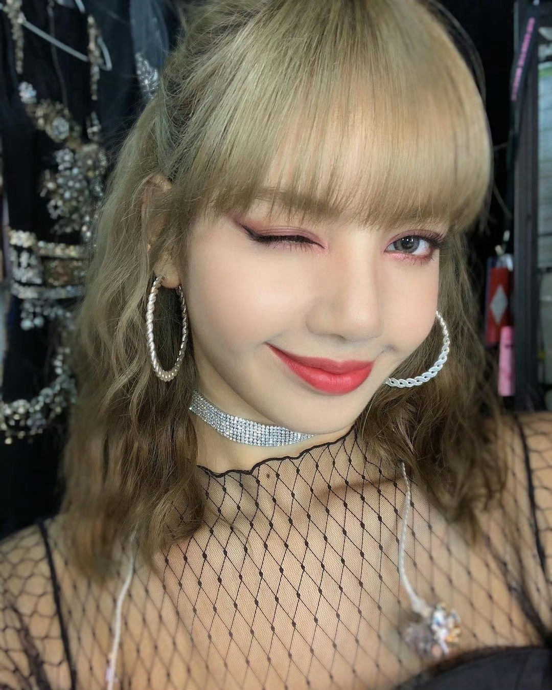 LISA 💛LISA KPOP女永一 【那年今日】190606 LISA 个人