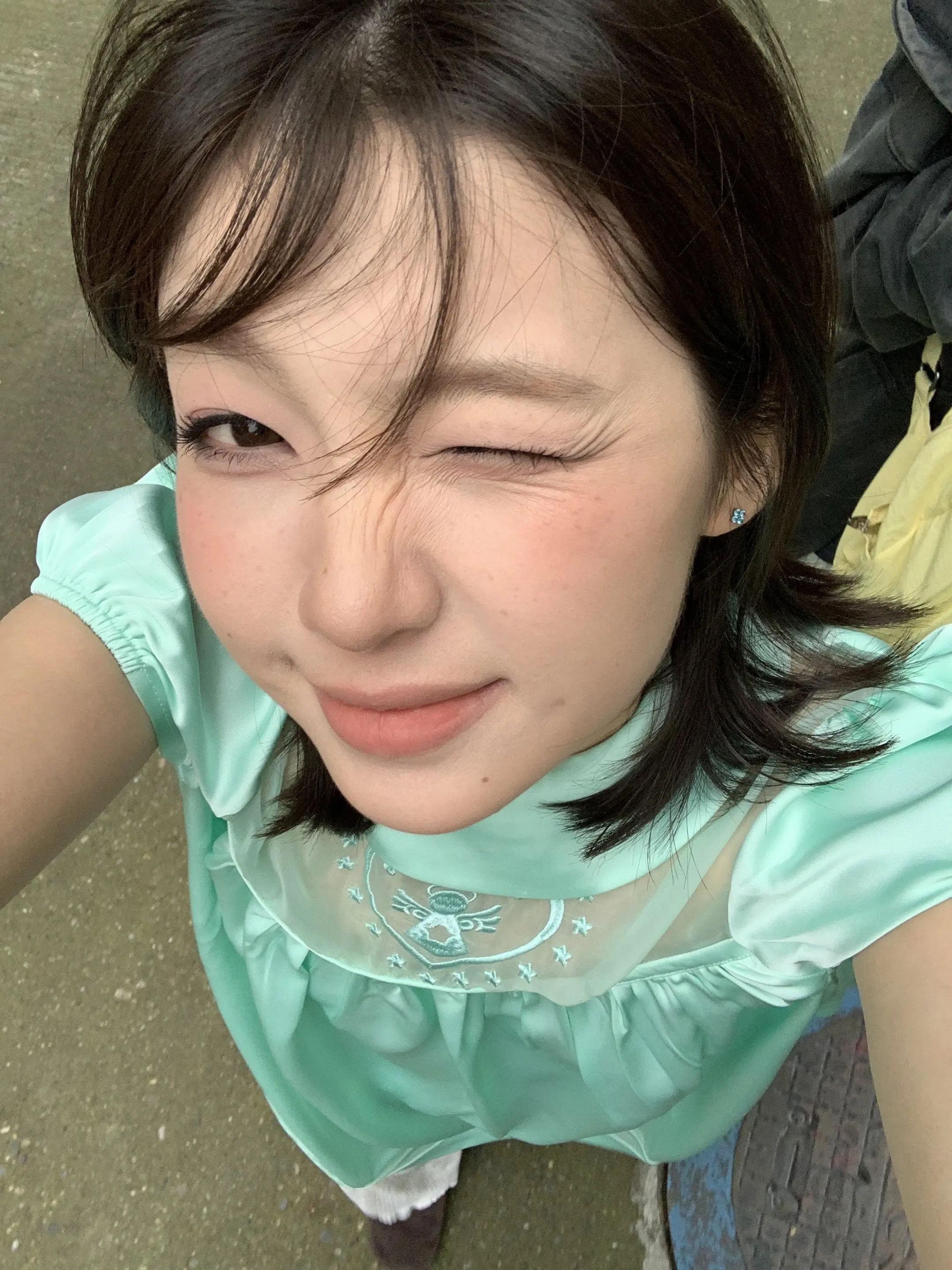 家里开了个菜鸟驿站。