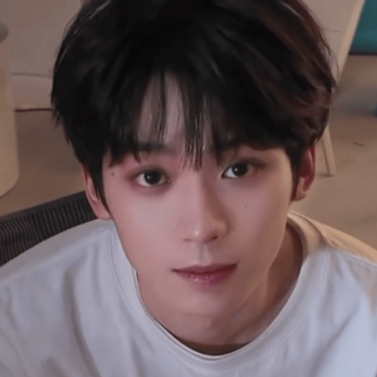 感觉我宝梓最近在学英文 