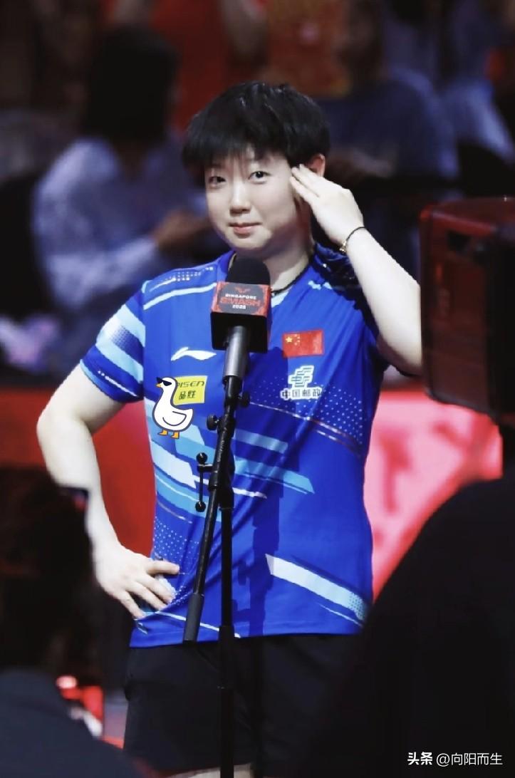 澳门世界杯首秀，
孙颖莎对阵中国台北选手李昱谆，
上来就火力全开，11-3、11