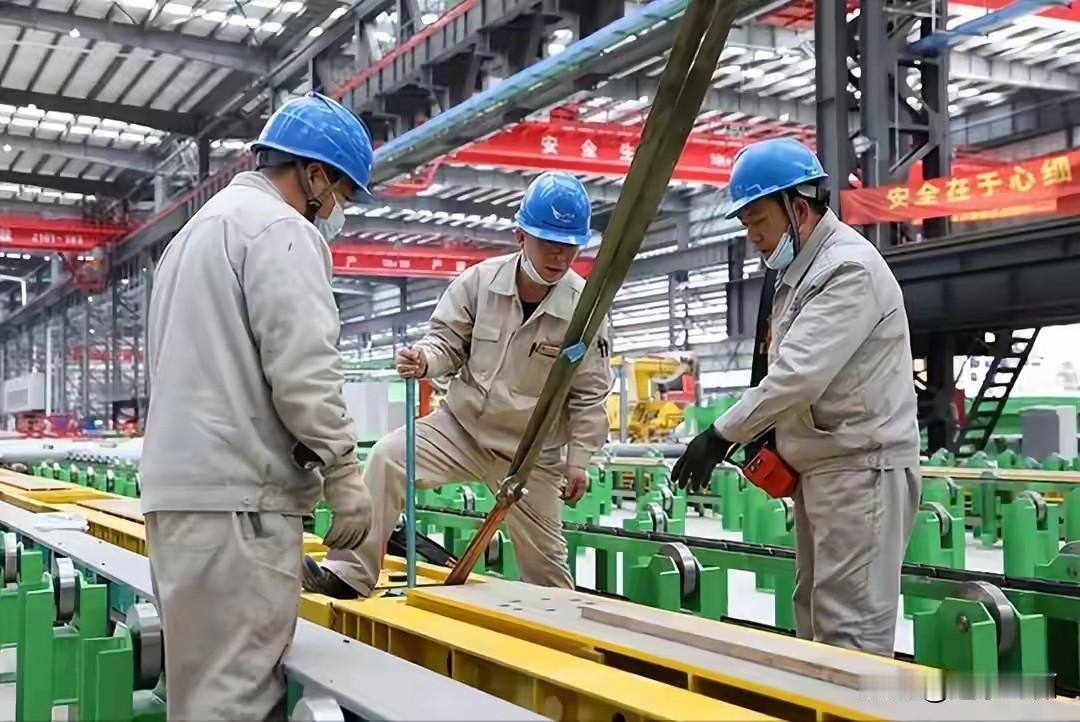 很大胆的想法：其他国家现在到处都在打仗，而中国凭什么发展的蒸蒸日上，各种科技狠活