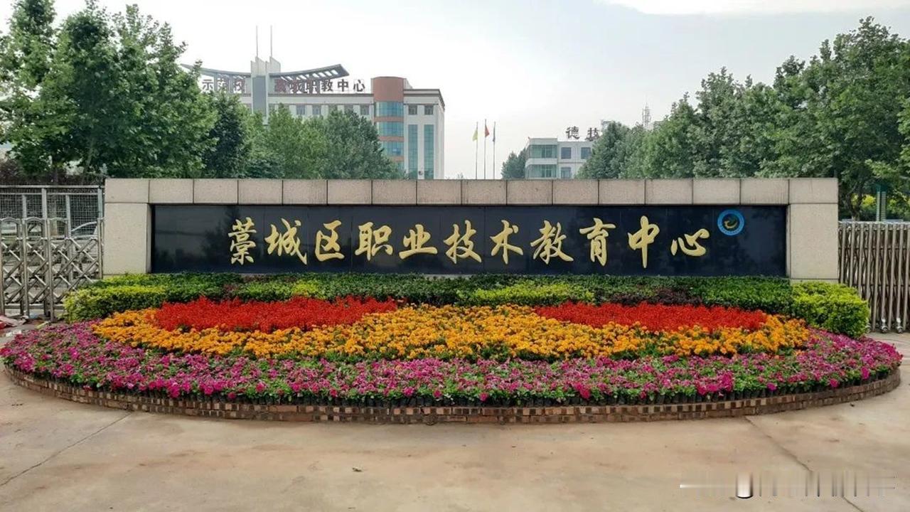 公办扩容！石家庄再增两所公办高中，今年中考开启招生！
继井陉矿区职教中心和行唐县