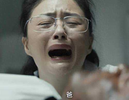 《把黑夜点燃》父亲背锅惨死，母亲离奇自尽！蒋欣新剧尺度惊人