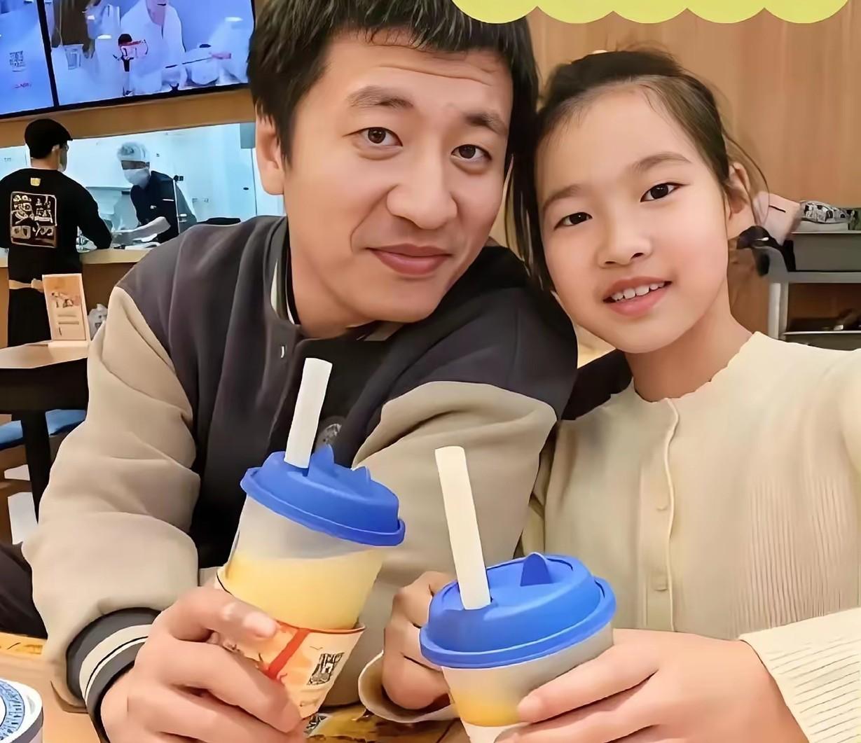 张雪峰老师是一个有智慧的人，也是一个非常疼爱女儿的父亲。应该会为女儿做好一切安排
