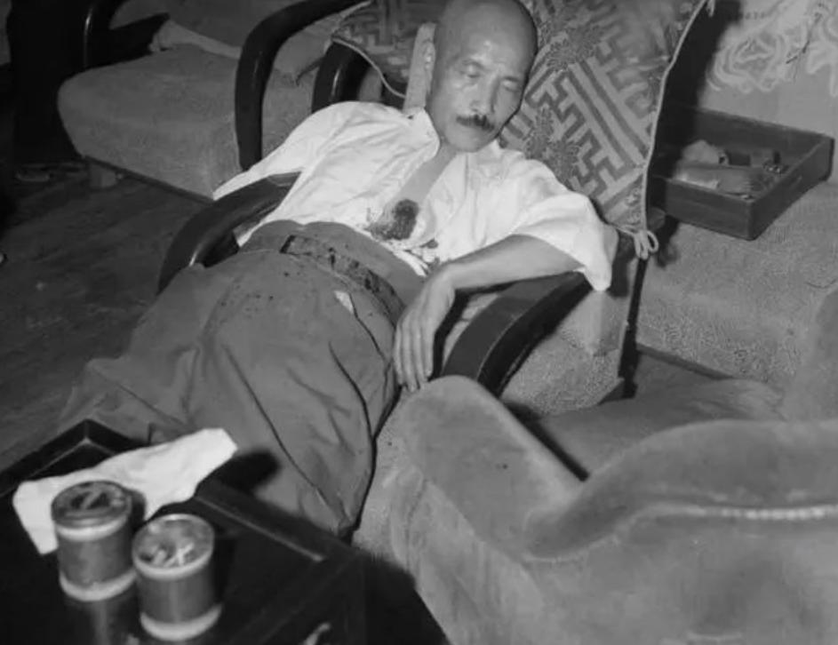 东条英机：中国人最熟悉的老敌人，被执行绞刑，骨灰扬进了太平洋
东条英机是日本陆军