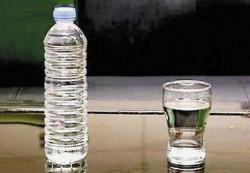 自己烧水比买桶装水喝，哪个更健康？答案出乎意料

在这个注重生活品质的时代，关于
