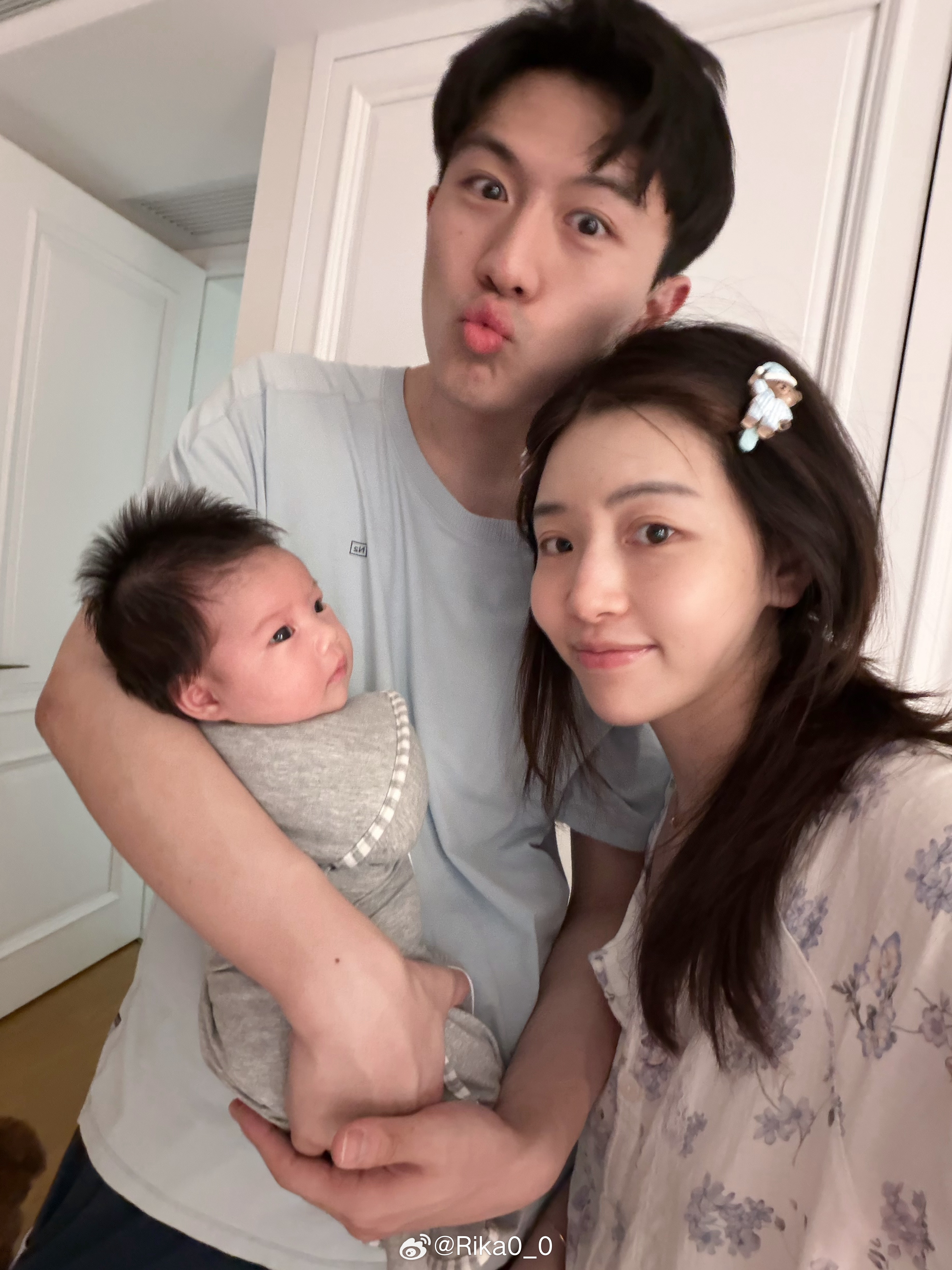 人类幼崽第一次回家日记📔期待了很久…正式开启一家三口五只毛孩子的生活🐱🐈?