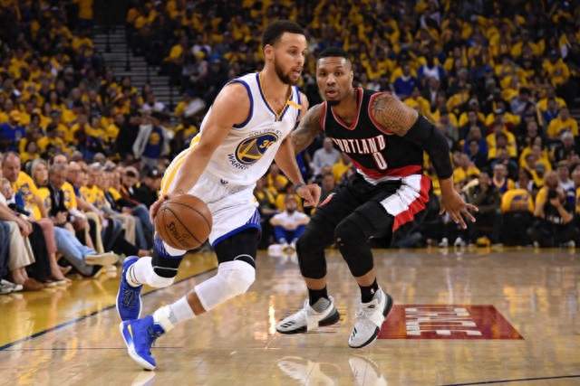 NBA历史上单场砍下60+得分，且真是命中率≥70%库里接近36岁登顶