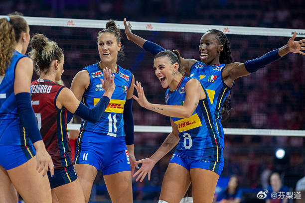 国际排坛动态意大利女排达内西用她最喜欢的书来形容意大利女排 “我们的哈利·波特是