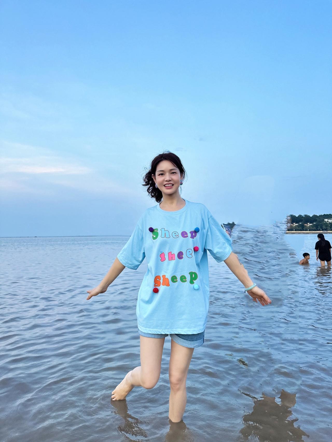 生活是普通寻常的，快乐和美好是自己给的。愿我们在琐碎日常里，总能寻到独属于自己的