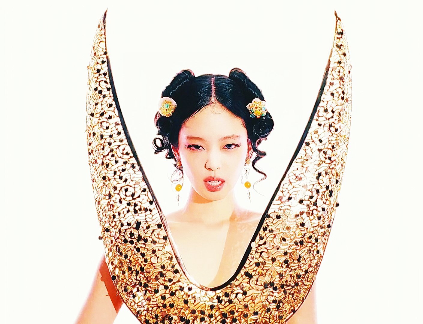 JENNIE[超话] 🔥 JENNIE新歌ZEN MV 看了mv，我只想说女王