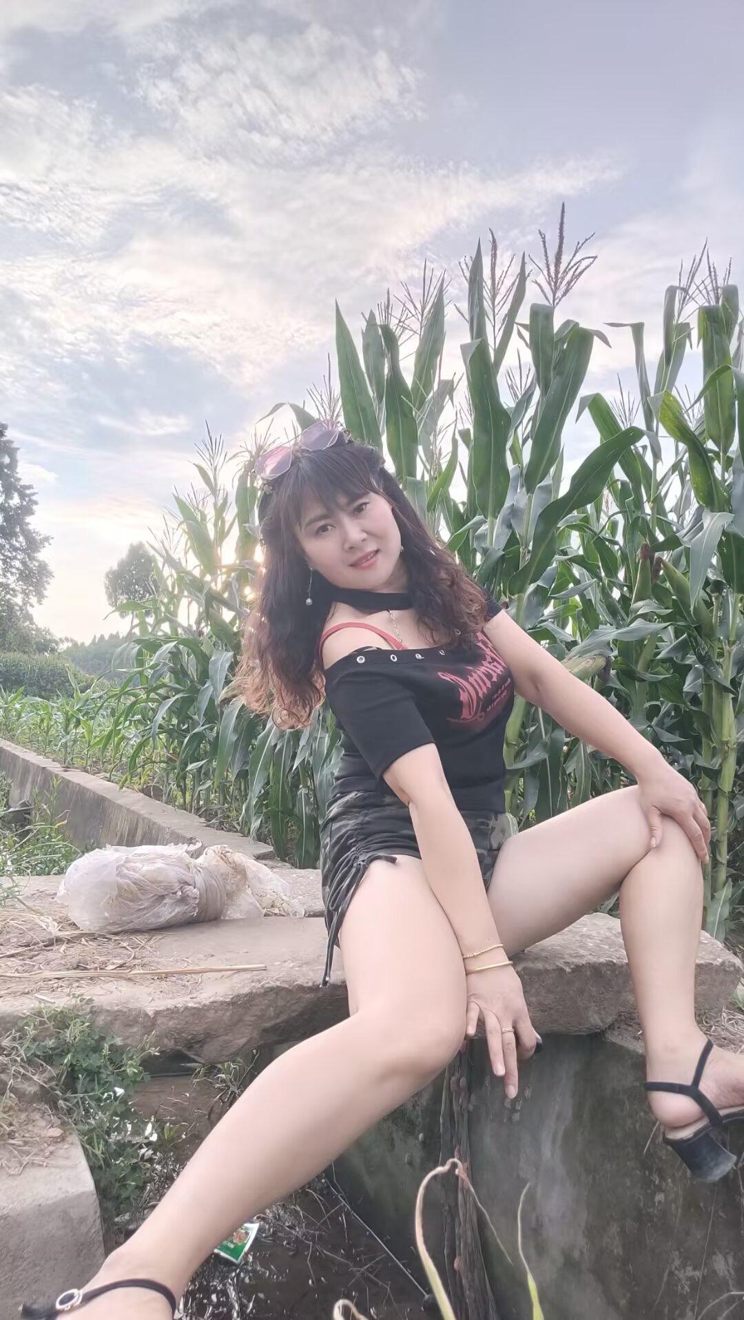 你曾说风来自很远的地方，会吹向我爱的人身旁