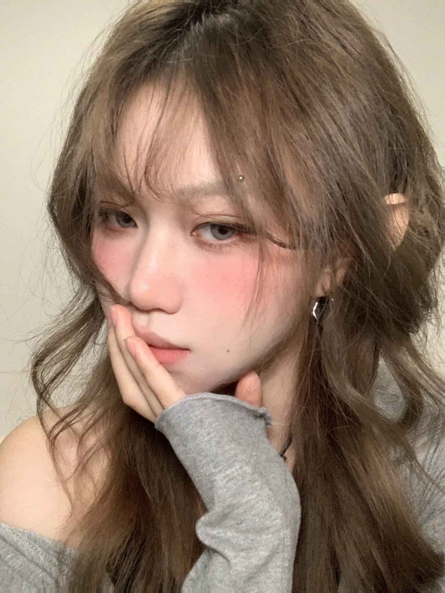 灰色的天 你的脸～