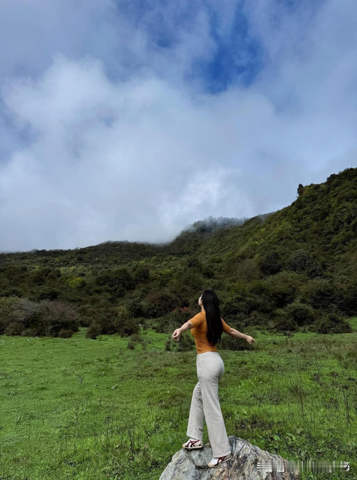 人总要出来走走，在一个环境待久了，会迷失自我