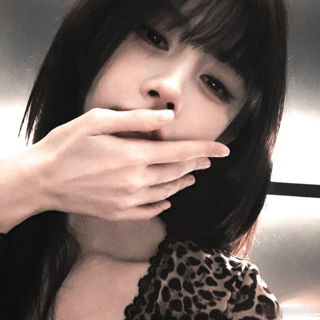 jjy鞠婧祎万花世界 jjy鞠婧祎苏绿夏愿你看遍世间繁华，心中无所牵挂  𝓜?