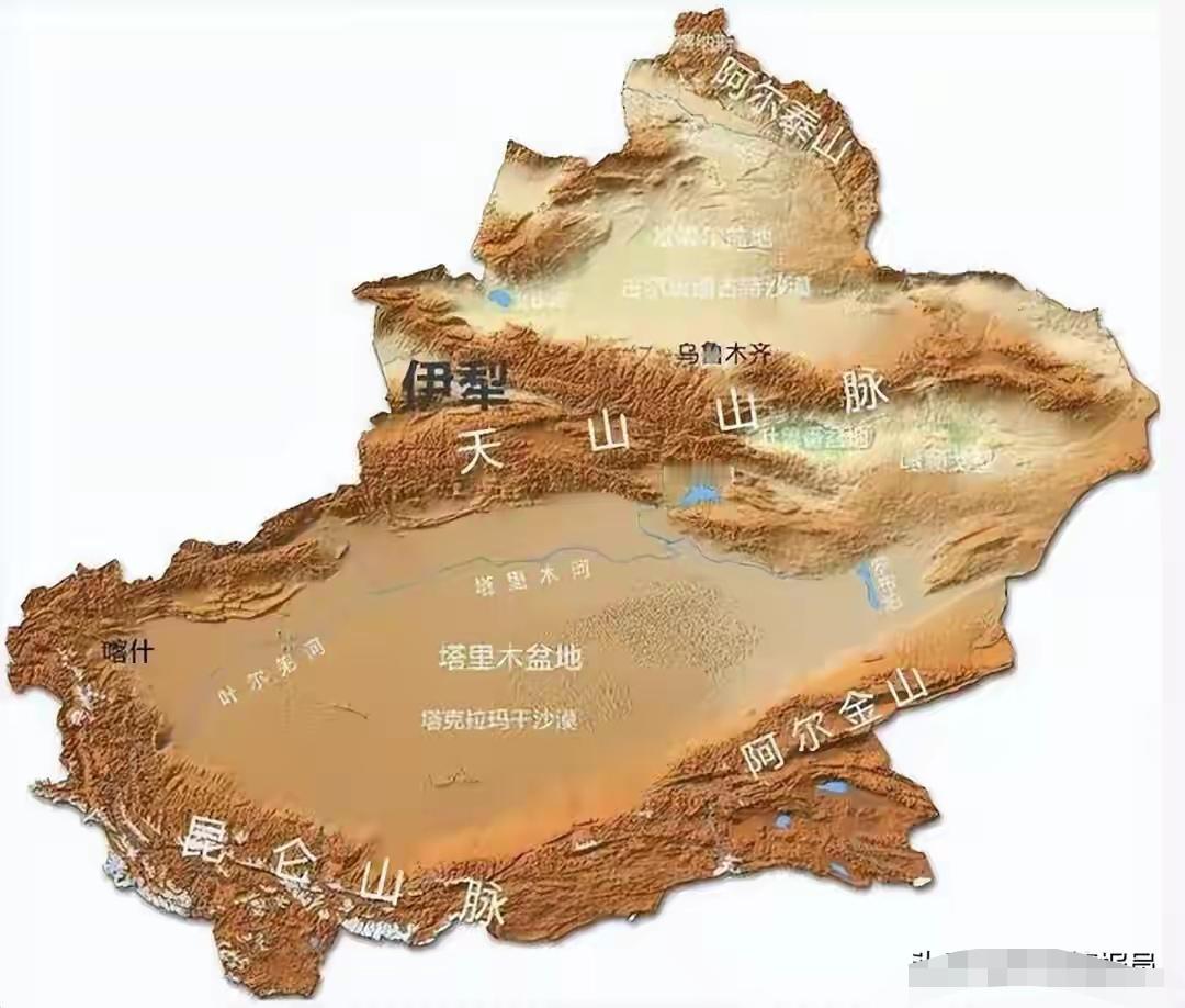 站在惠远城的土墙上，风从西边来，吹得人睁不开眼。

一百四十年前，这里曾是整个新