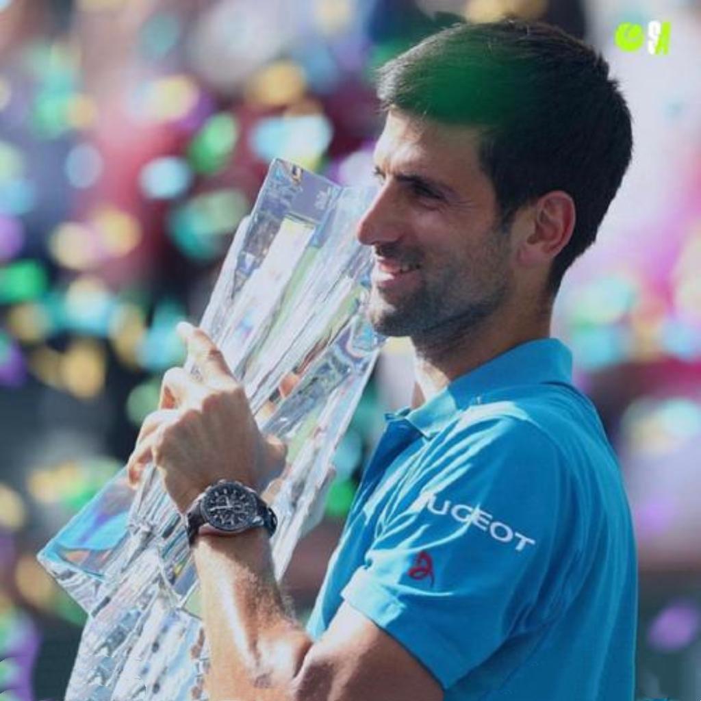 我自从看过德约科维奇打球，就被带进了网球世界，一直关注德约科维奇，德约科维奇也没