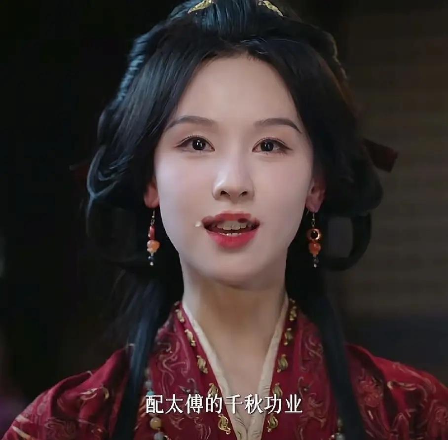 《翘楚》热度高的吓人，第二天破9000今天估计可以破10000。陈都灵在重生复仇