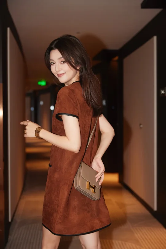 𝑠𝑜𝑚𝑒 𝑚𝑜𝑚𝑒𝑛𝑡𝑠🍁一见钟情连衣裙