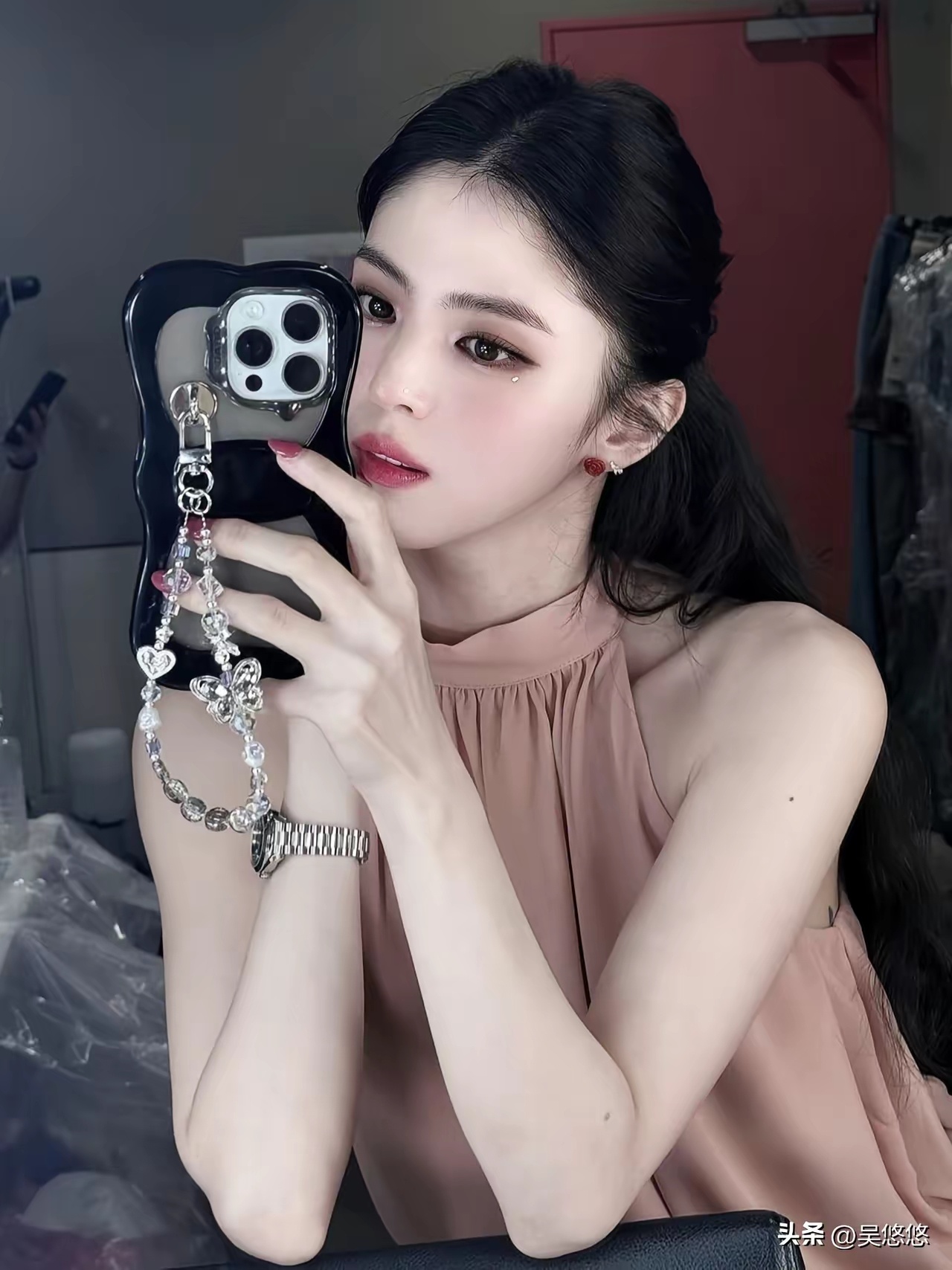 明明长得这么美为何偏偏喜欢丑男，想不通 