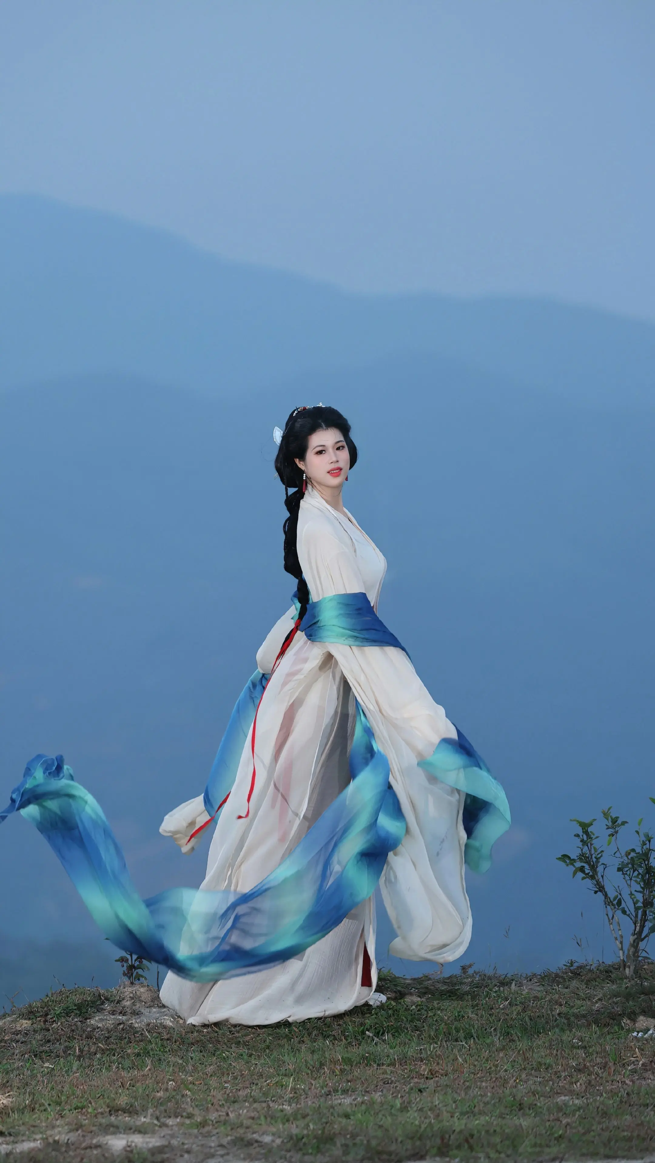 汉服美学 山顶古风 古风意境 摄影