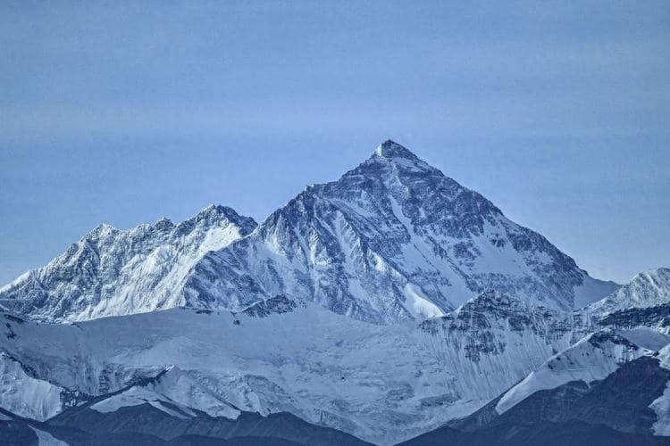 中国都不敢碰的喜马拉雅山，印度非要搞动作！不是修路就是挖隧道

喜马拉雅山脉被称