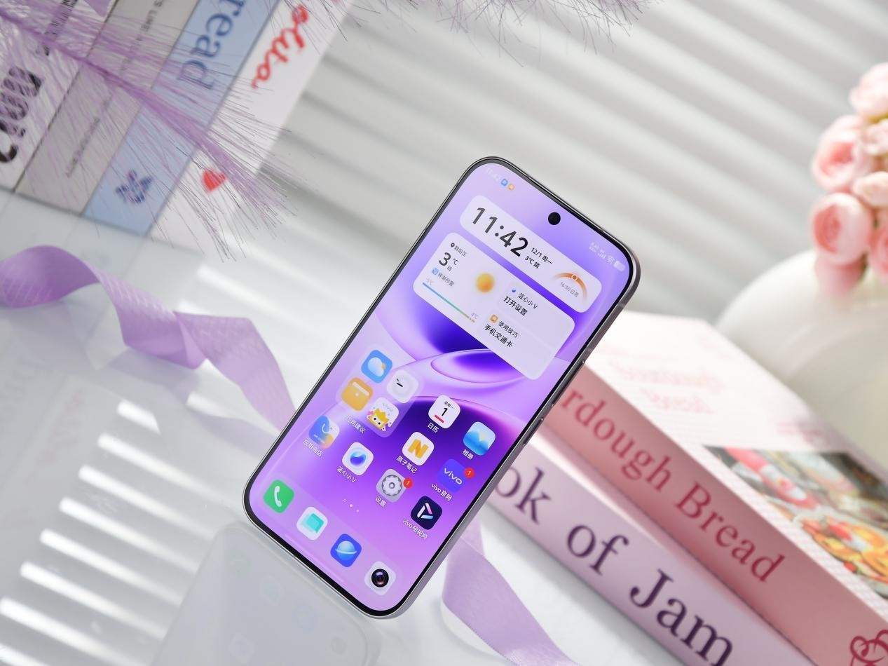 中端手机都偏科？那是你没看过这四款“超级标准版”