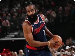 25-26赛季NBA球星50+得分排名:

1、约基奇，56分16篮板15助攻，